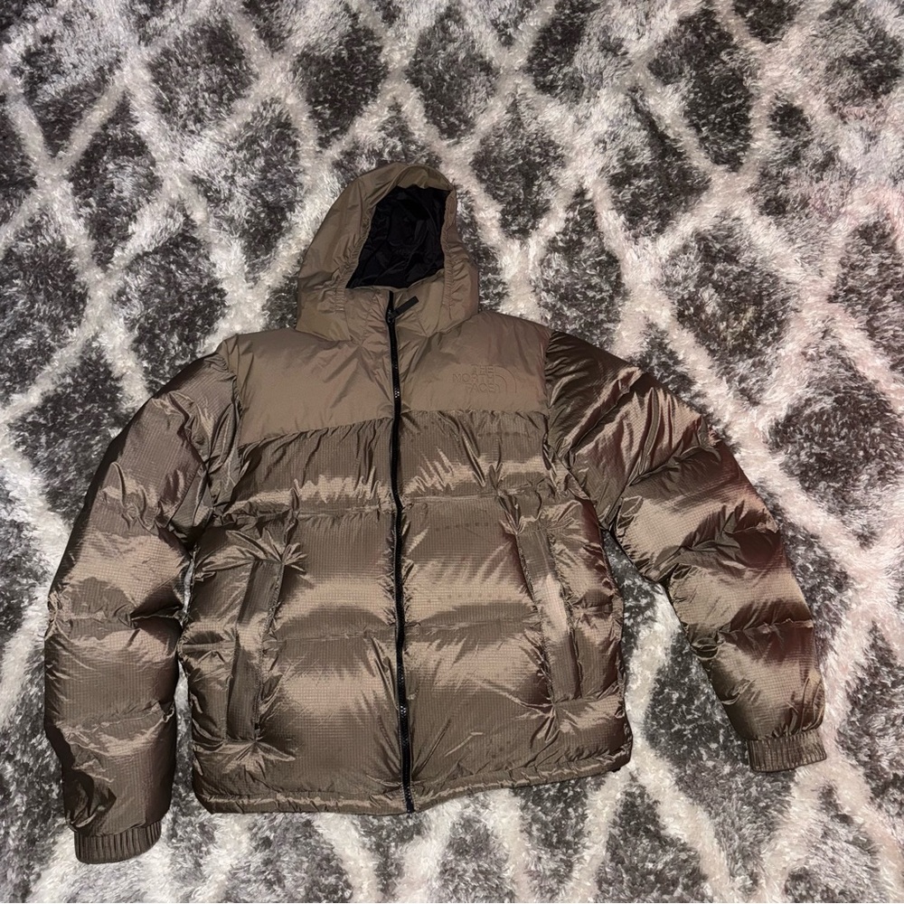 Goretex Down Puffer Jacket Full Zip W Hood Women’s Sz Small Tan